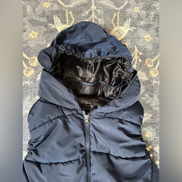 Calvin Klein performance navy blue puffy vest - Picture 7 of 9